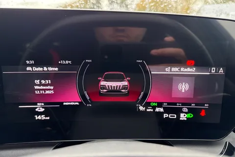 29 of 60 for Audi Q6 E-Tron Q6 SUV S line e-tron quattro 285,00 kW