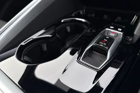  Audi Q5 2.0 TDI Edition 1 Sportback S Tronic quattro Euro 6 (s/s) 5dr Thumbnail #49