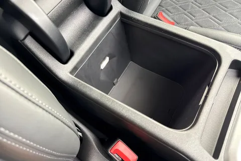  Audi Q5 2.0 TDI Edition 1 Sportback S Tronic quattro Euro 6 (s/s) 5dr Thumbnail #50