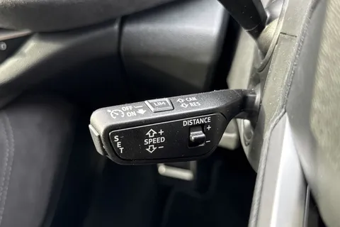  Audi Q5 2.0 TDI Edition 1 Sportback S Tronic quattro Euro 6 (s/s) 5dr Thumbnail #53