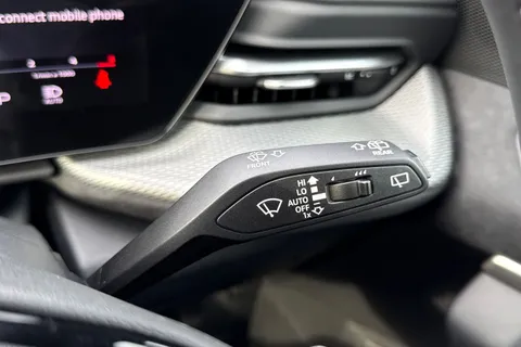  Audi Q5 2.0 TDI Edition 1 Sportback S Tronic quattro Euro 6 (s/s) 5dr Thumbnail #54