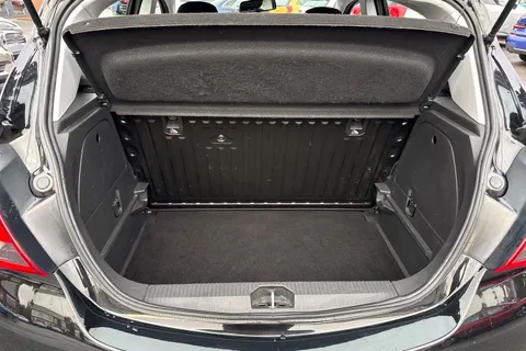 DH18OBU Vauxhall Corsa 1.4i ecoTEC SRi Euro 6 5dr Thumbnail #8