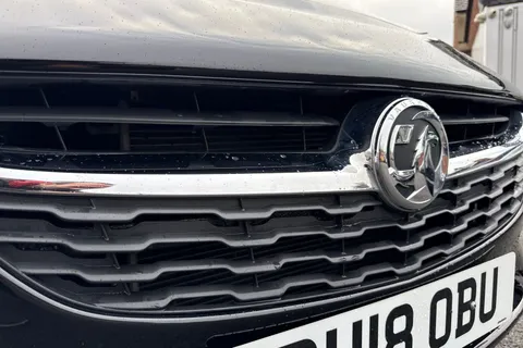 DH18OBU Vauxhall Corsa 1.4i ecoTEC SRi Euro 6 5dr Thumbnail #31