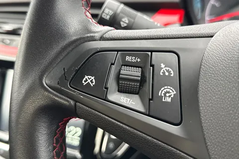 DH18OBU Vauxhall Corsa 1.4i ecoTEC SRi Euro 6 5dr Thumbnail #39