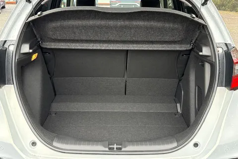 MJ75XWW Honda Jazz 1.5 i-MMD Hybrid Advance 5dr eCVT Thumbnail #9