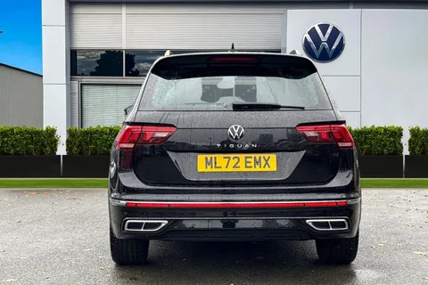 ML72EMX Volkswagen Tiguan 1.5 TSI 150 R-Line 5dr DSG | Heated Seats | Navigation Thumbnail #5