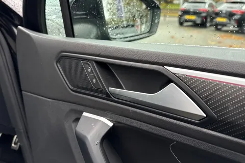 ML72EMX Volkswagen Tiguan 1.5 TSI 150 R-Line 5dr DSG | Heated Seats | Navigation Thumbnail #22