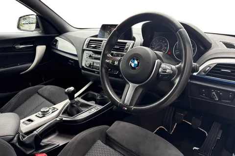 14 of 62 for BMW 2 Series 1.5 218i M Sport Euro 6 (s/s) 2dr