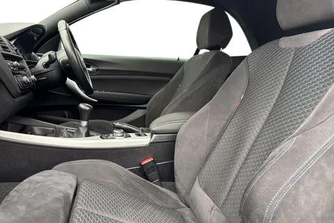 16 of 62 for BMW 2 Series 1.5 218i M Sport Euro 6 (s/s) 2dr