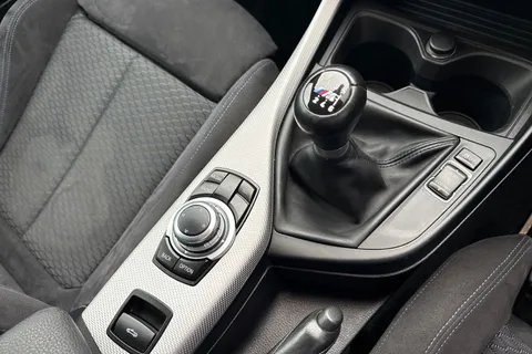 23 of 62 for BMW 2 Series 1.5 218i M Sport Euro 6 (s/s) 2dr