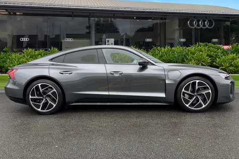  Audi e-tron GT 105kWh Auto quattro 4dr Thumbnail #4