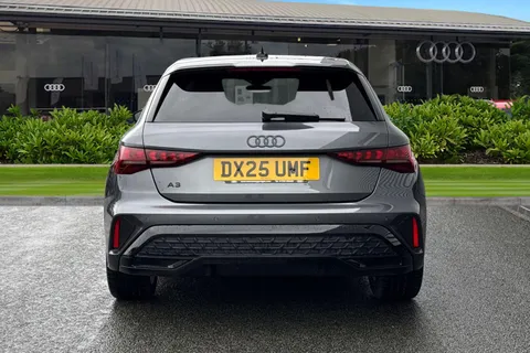 DX25UMF Audi A3 Black Edition 35 TFSI  150 PS S tronic Thumbnail #5