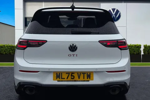 ML75VTW Volkswagen Golf 2.0 TSI 300 GTI Clubsport 5dr DSG **VIENNA LEATHER, GTI PERFORMANCE PACK , Thumbnail #5