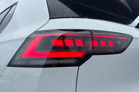 ML75VTW Volkswagen Golf 2.0 TSI 300 GTI Clubsport 5dr DSG **VIENNA LEATHER, GTI PERFORMANCE PACK , Thumbnail #8