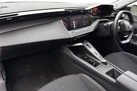 YA23JXN PEUGEOT 308 1.2 PureTech Active Premium EAT Euro 6 (s/s) 5dr Thumbnail #10