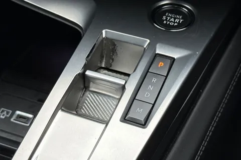 YA23JXN PEUGEOT 308 1.2 PureTech Active Premium EAT Euro 6 (s/s) 5dr Thumbnail #21