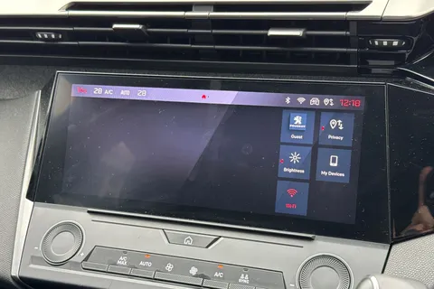 YA23JXN PEUGEOT 308 1.2 PureTech Active Premium EAT Euro 6 (s/s) 5dr Thumbnail #40