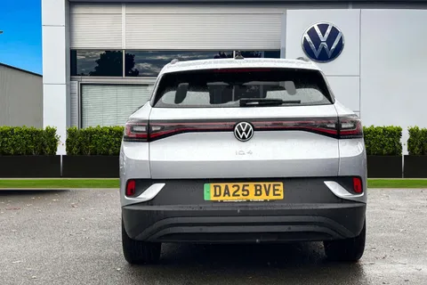 DA25BVE Volkswagen ID.4 109kW Life Pure 52kWh 5dr Auto [110kW Ch | Rear Camera | Heated Seats Thumbnail #4