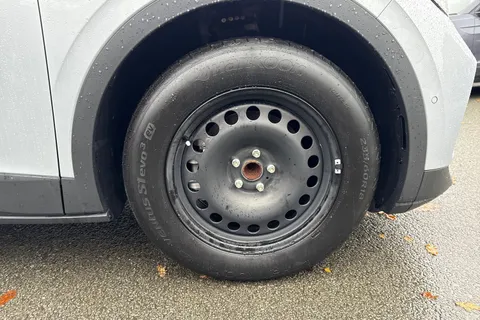 DA25BVE Volkswagen ID.4 109kW Life Pure 52kWh 5dr Auto [110kW Ch | Rear Camera | Heated Seats Thumbnail #6