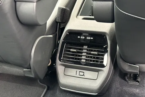 DA25BVE Volkswagen ID.4 109kW Life Pure 52kWh 5dr Auto [110kW Ch | Rear Camera | Heated Seats Thumbnail #38