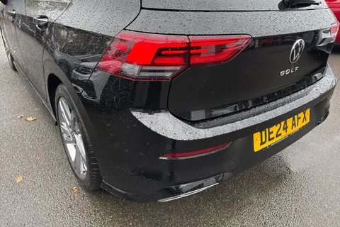 DE24AFX Volkswagen Golf 1.5 TSI 150 R-Line 5dr |ACC | Spare Wheel | Navigation Thumbnail #17