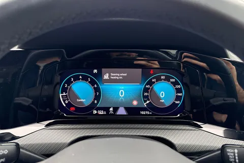 DE24AFX Volkswagen Golf 1.5 TSI 150 R-Line 5dr |ACC | Spare Wheel | Navigation Thumbnail #35