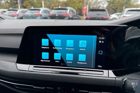 DE24AFX Volkswagen Golf 1.5 TSI 150 R-Line 5dr |ACC | Spare Wheel | Navigation Thumbnail #36