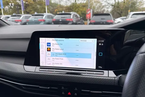 DE24AFX Volkswagen Golf 1.5 TSI 150 R-Line 5dr |ACC | Spare Wheel | Navigation Thumbnail #38