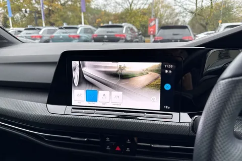 DE24AFX Volkswagen Golf 1.5 TSI 150 R-Line 5dr |ACC | Spare Wheel | Navigation Thumbnail #45