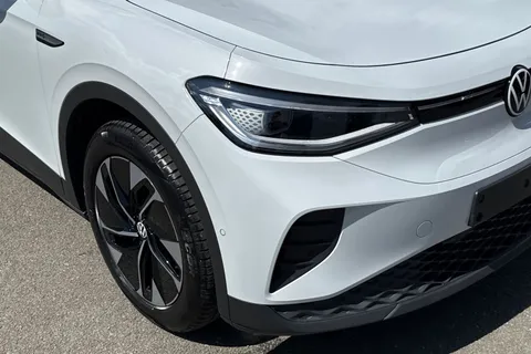 DA25BVG Volkswagen ID.4 150kW Family Pro Perform 77kWh 5dr Auto [135kW Ch] Thumbnail #9