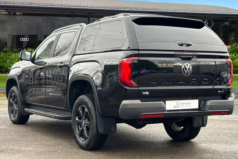 PJ25OEA Volkswagen Amarok 3.0 TDI V6 PanAmericana Auto 4Motion Euro 6 (s/s) 4dr Thumbnail #3
