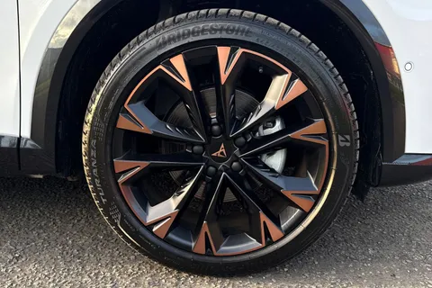 KW25XZL CUPRA Formentor 1.5 eHybrid 25.8kWh V3 SUV 5dr Petrol Plug-in Hybrid DSG Euro 6 (s/s) (204 ps) Thumbnail #14