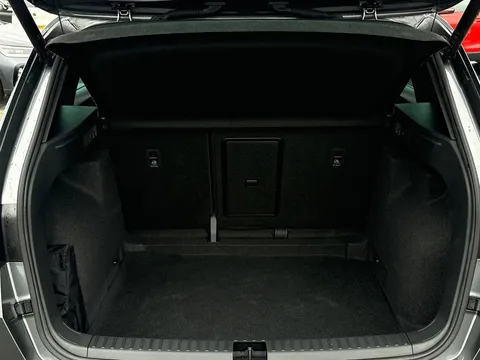 KM25BTU CUPRA Ateca 2.0 TSI VZ2 5dr DSG 4Drive **Panoramic Sunroof** Thumbnail #11