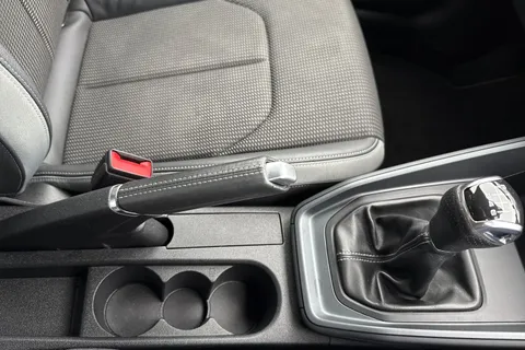 40 of 48 for Audi A1 S line 35 TFSI 150 PS 6-speed