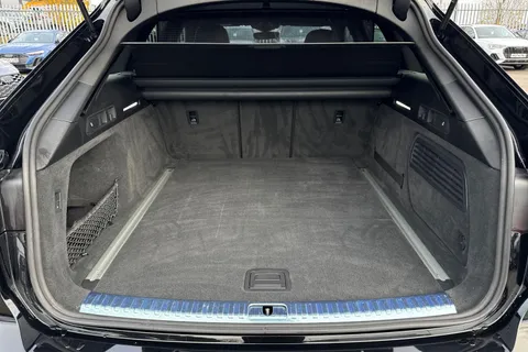 7 of 46 for Audi A6 Avant Avant S line 40 TFSI 204 PS S tronic