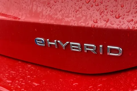 25 of 49 for Volkswagen Tiguan 1.5 TSI (204ps) Match eHybrid DSG