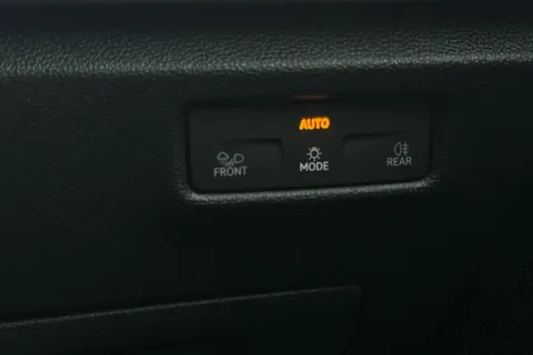 35 of 49 for Volkswagen Tiguan 1.5 TSI (204ps) Match eHybrid DSG