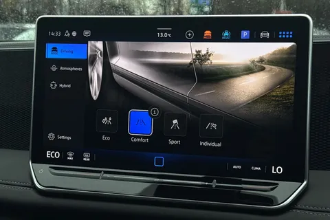 41 of 49 for Volkswagen Tiguan 1.5 TSI (204ps) Match eHybrid DSG