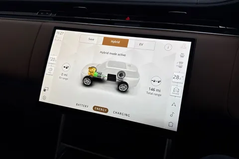 DN25AWY Land Rover Range Rover 3.0 P460e Autobiography 5dr Thumbnail #42