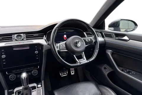 13 of 47 for Volkswagen Arteon 2.0 TSI R-Line Fastback DSG Euro 6 (s/s) 5dr