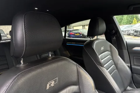 21 of 47 for Volkswagen Arteon 2.0 TSI R-Line Fastback DSG Euro 6 (s/s) 5dr