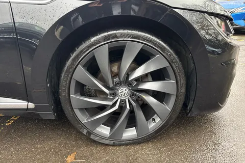 22 of 47 for Volkswagen Arteon 2.0 TSI R-Line Fastback DSG Euro 6 (s/s) 5dr