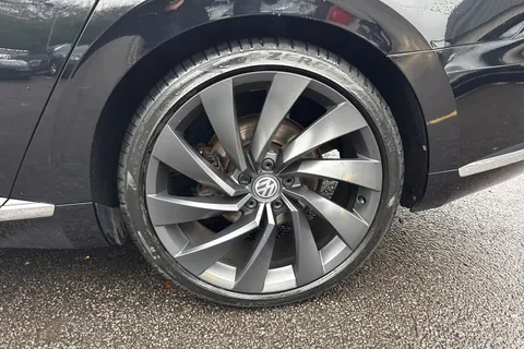 24 of 47 for Volkswagen Arteon 2.0 TSI R-Line Fastback DSG Euro 6 (s/s) 5dr