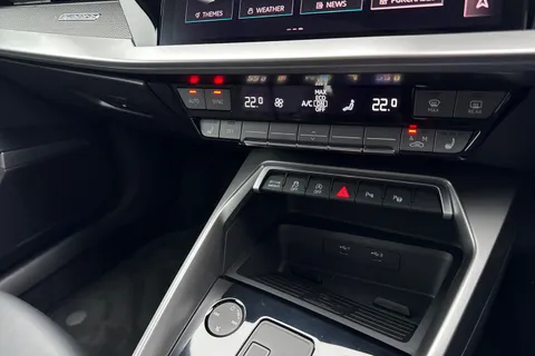 DG72BVM Audi S3 Vorsprung TFSI  310 PS S tronic Thumbnail #47