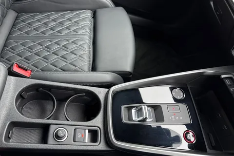 DG72BVM Audi S3 Vorsprung TFSI  310 PS S tronic Thumbnail #48
