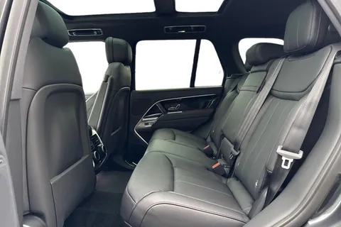 Land Rover Range Rover 3.0 P460e 38.2kWh Edition Auto 4WD Euro 6 (s/s) 5dr Thumbnail #5