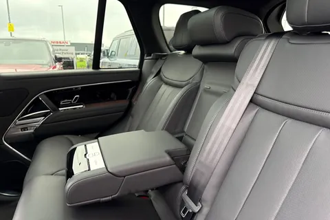 Land Rover Range Rover 3.0 P460e 38.2kWh Edition Auto 4WD Euro 6 (s/s) 5dr Thumbnail #27
