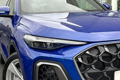 Audi Q5 2.0 TDI S line Sportback S Tronic quattro Euro 6 (s/s) 5dr Thumbnail #9