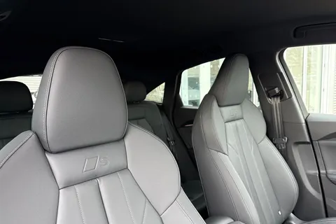 Audi Q5 2.0 TDI S line Sportback S Tronic quattro Euro 6 (s/s) 5dr Thumbnail #24