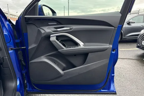 Audi Q5 2.0 TDI S line Sportback S Tronic quattro Euro 6 (s/s) 5dr Thumbnail #47